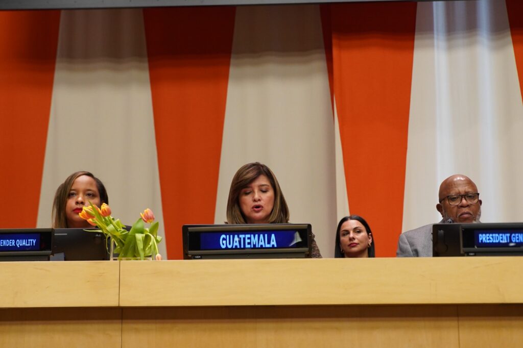 vicepresidenta Karin Herrera participa en evento de ONU Mujeres