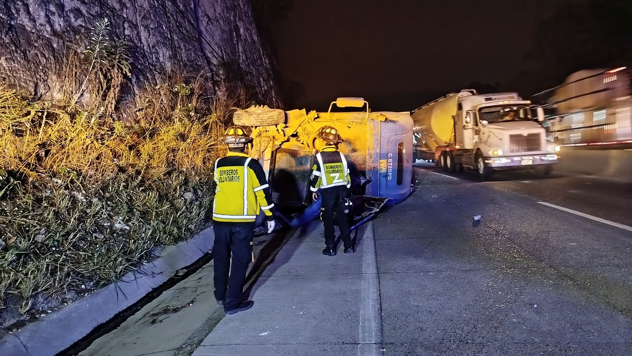 Piloto de tráiler muere tras accidente en ruta al Atlántico