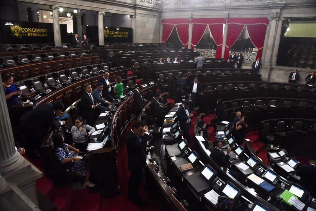 sesión en el Congreso de la República