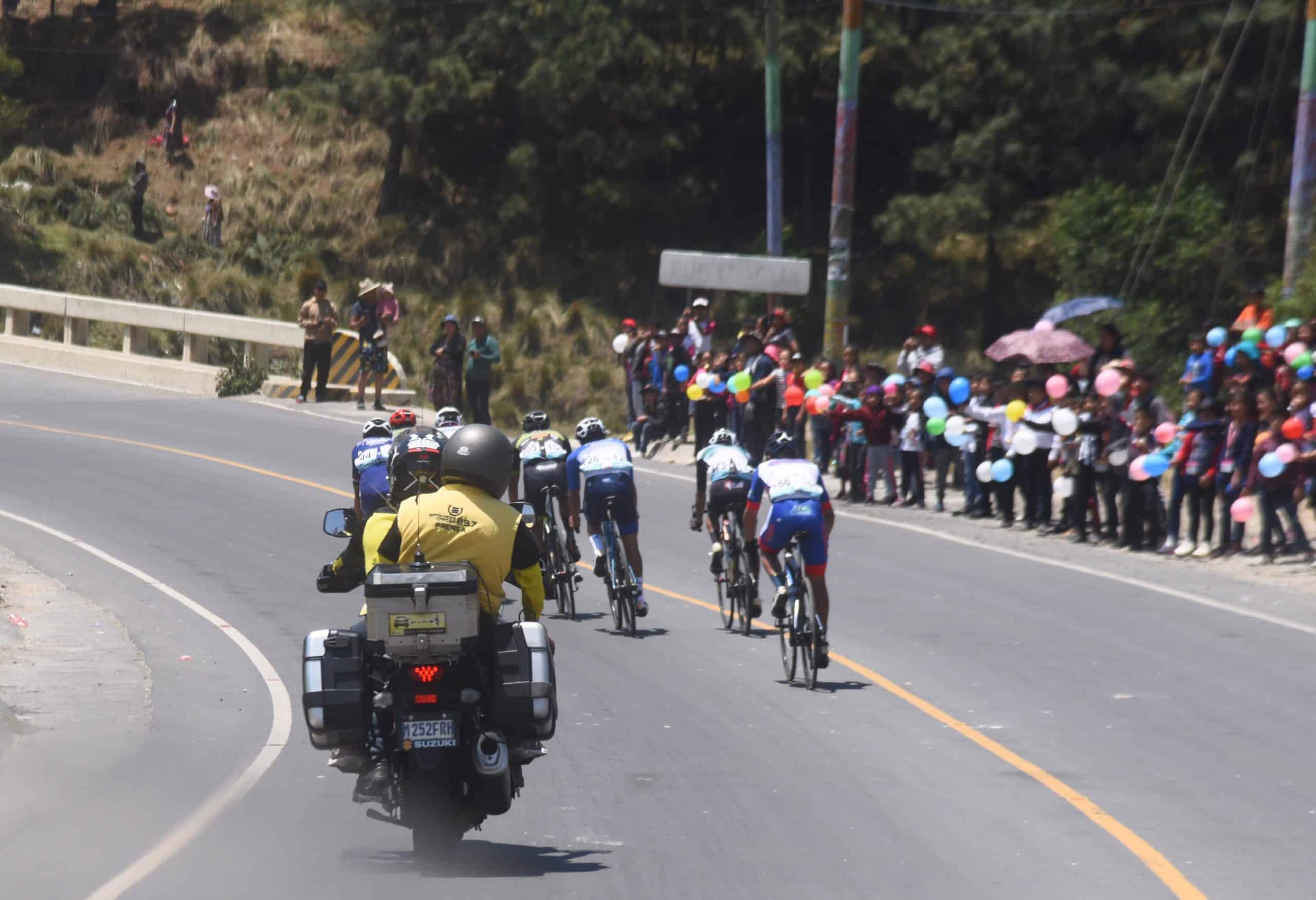 tercera-etapa-vuelta-bantrab-mayo-2024 (2)