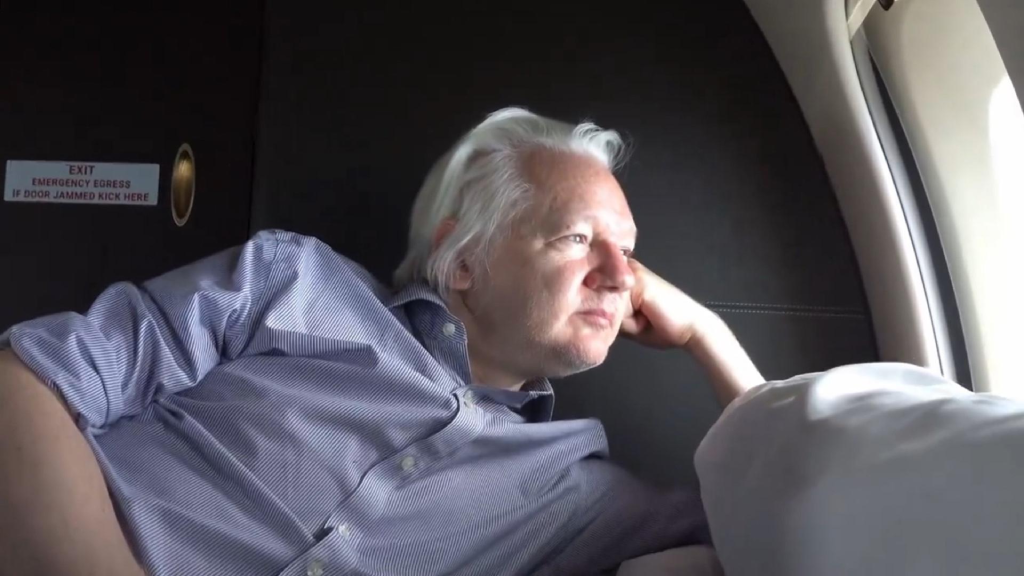 Julian Assange excarcelado