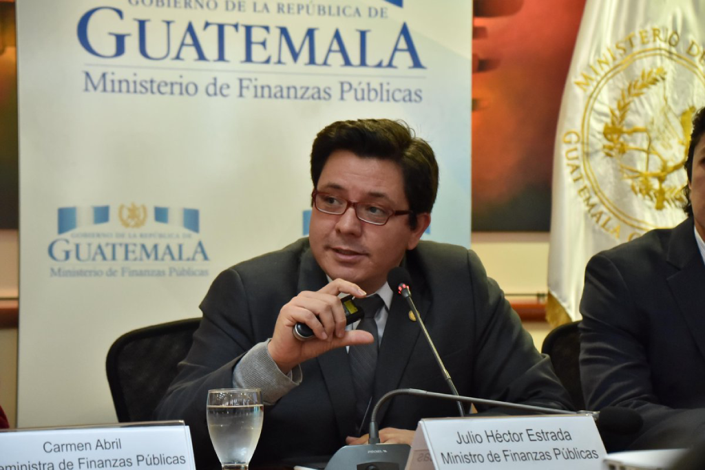 exministro de Finanzas, Julio Héctor Estrada