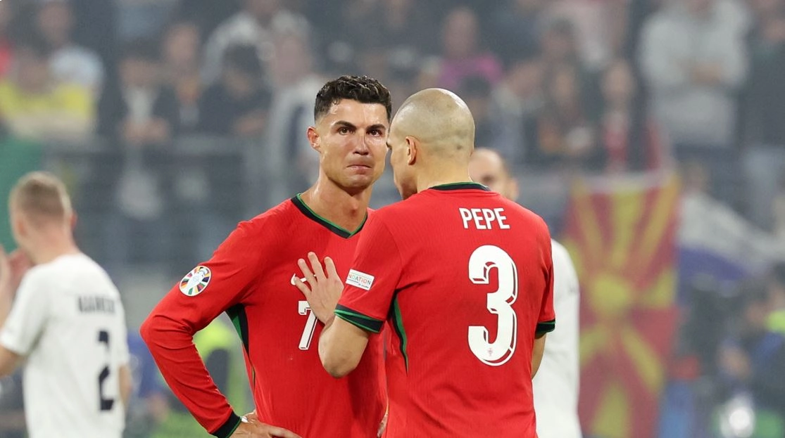 Cristiano Ronaldo quebra o silêncio após a eliminação de Portugal