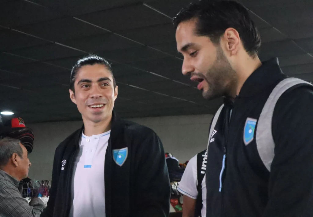 Selección de Guatemala de futsala viaja a Uzbekistán