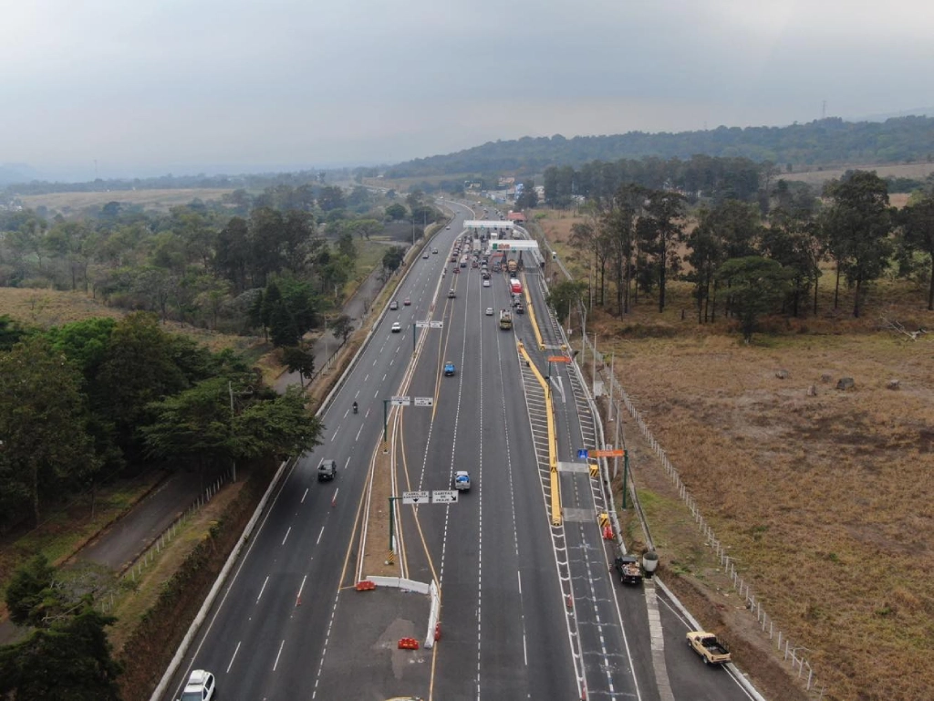 autopista Palín-Escuintla en Semana Santa 2022