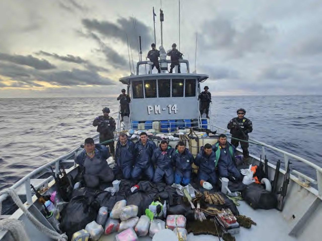 guatemaltecos capturados con droga en aguas salvadoreñas