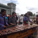 Actividades en plaza de la Constitución en el Día Internacional de los Pueblos Indígenas