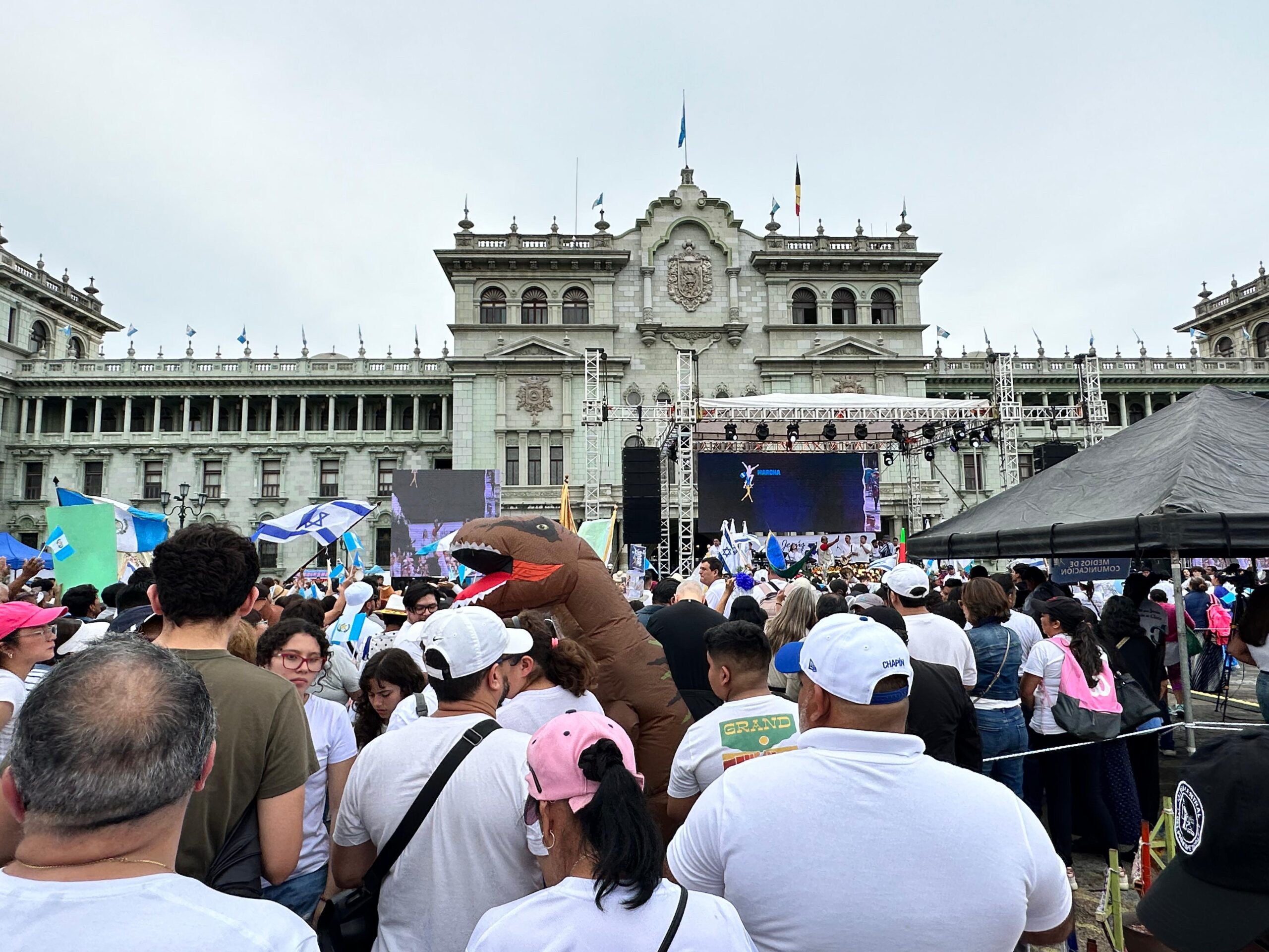 Fotos cortesía de Rolando Girón, de la Iglesia del Nazareno Ríos de Agua Viva.