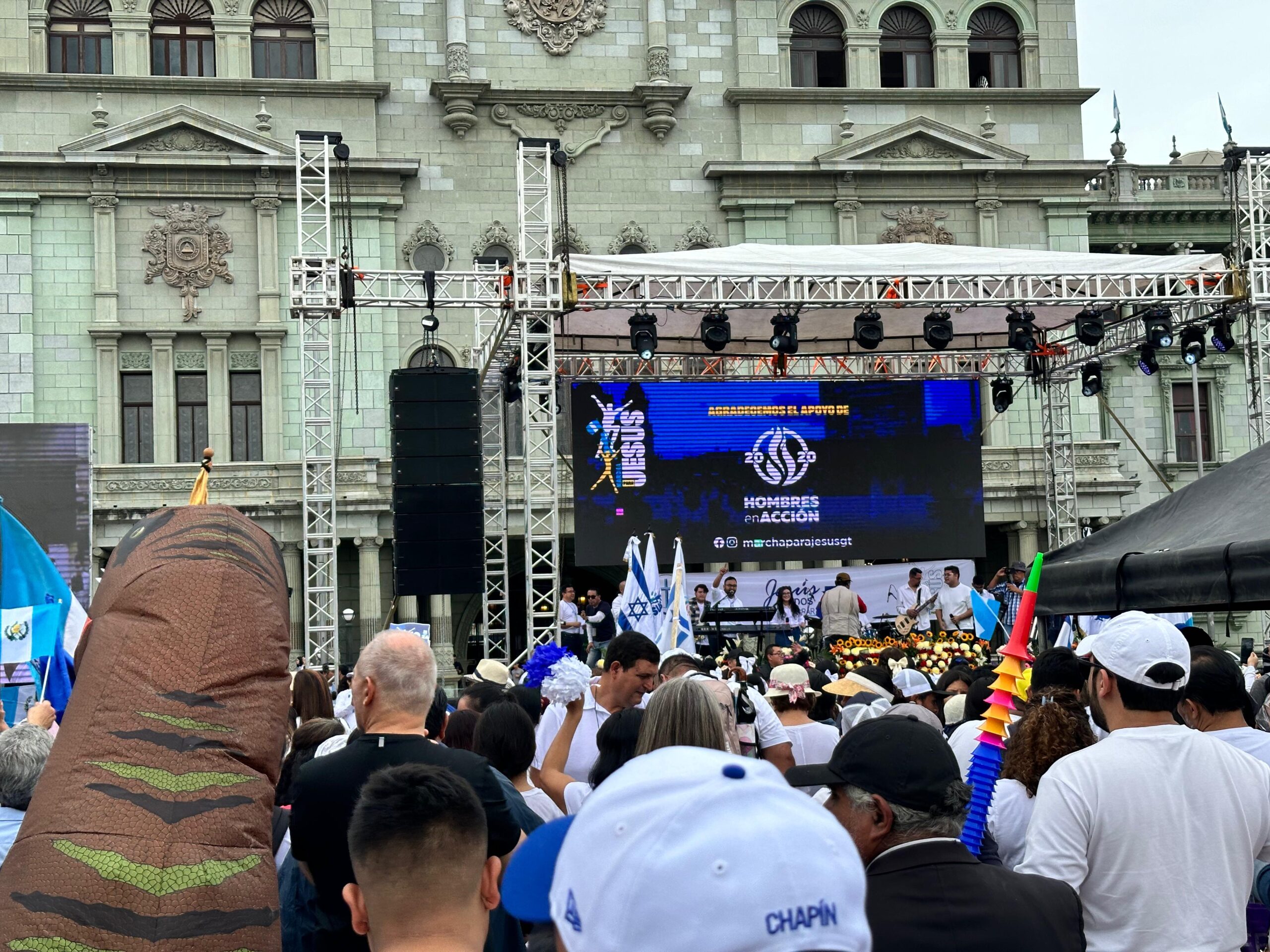 Fotos cortesía de Rolando Girón, de la Iglesia del Nazareno Ríos de Agua Viva.