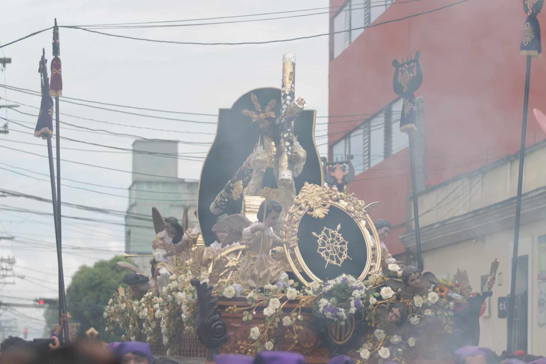 Procesión de Jesús Nazareno de las Tres Potencias por aniversario número 100 de la hermandad (12)