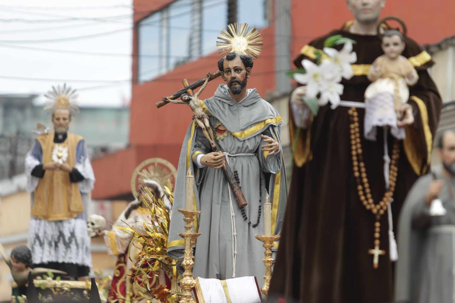 Procesión de Jesús Nazareno de las Tres Potencias por aniversario número 100 de la hermandad (20)