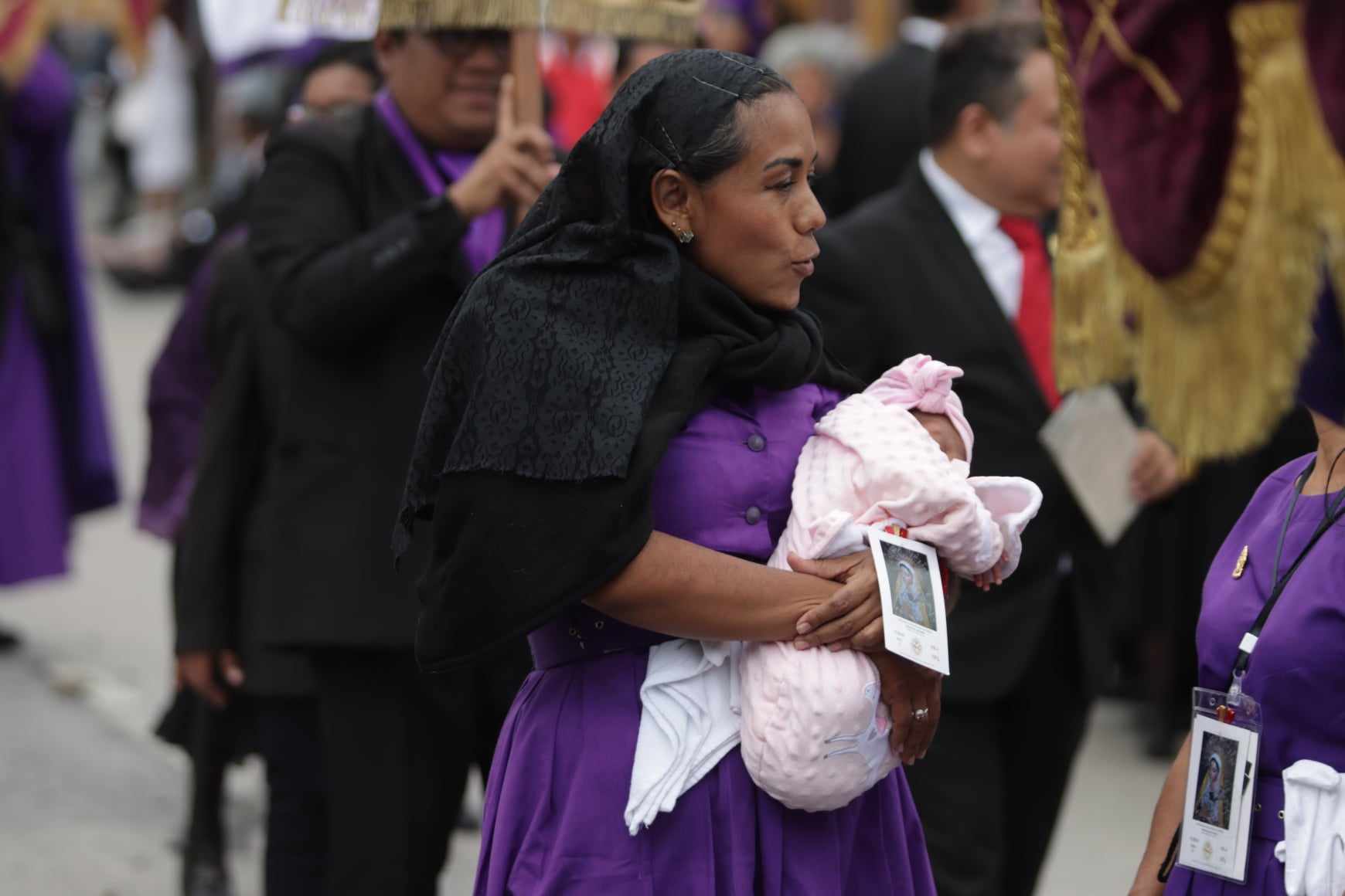 Procesión de Jesús Nazareno de las Tres Potencias por aniversario número 100 de la hermandad (22)