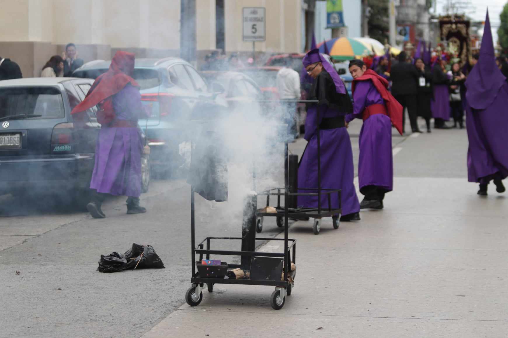 Procesión de Jesús Nazareno de las Tres Potencias por aniversario número 100 de la hermandad (26)