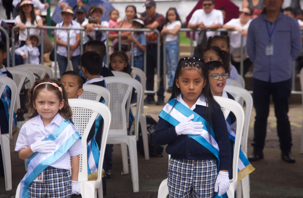 Gobierno inicia la conmemoración de Independencia con encendido del Fuego Patrio