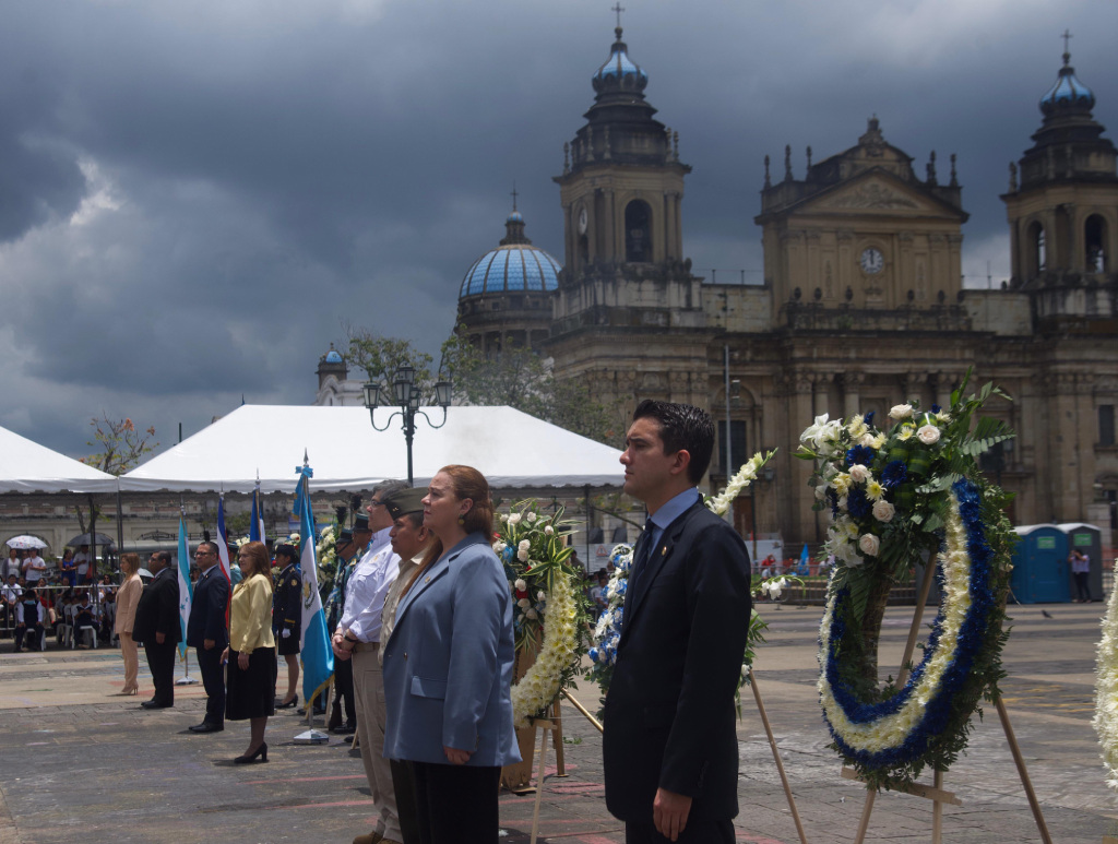 Gobierno inicia la conmemoración de Independencia con encendido del Fuego Patrio