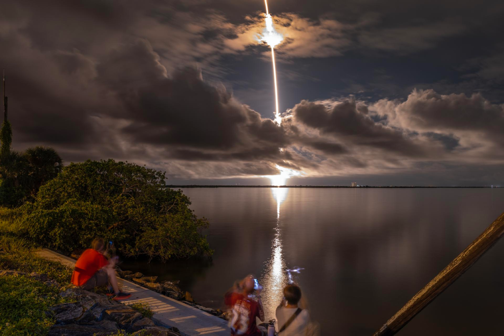 Despega la misión Polaris Dawn, para intentar la primera caminata espacial privada