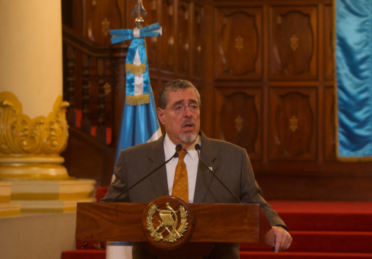 presidente Bernardo Arévalo