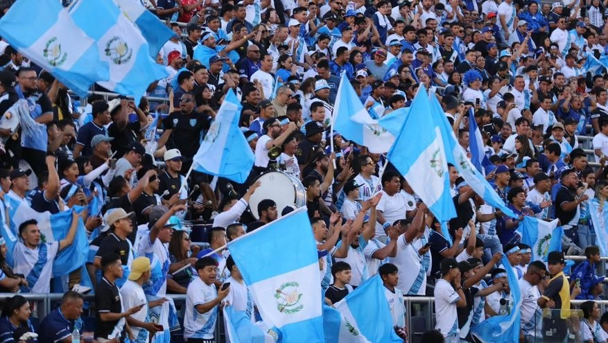 Objetos prohibidos para ingresar al estadio Nacional