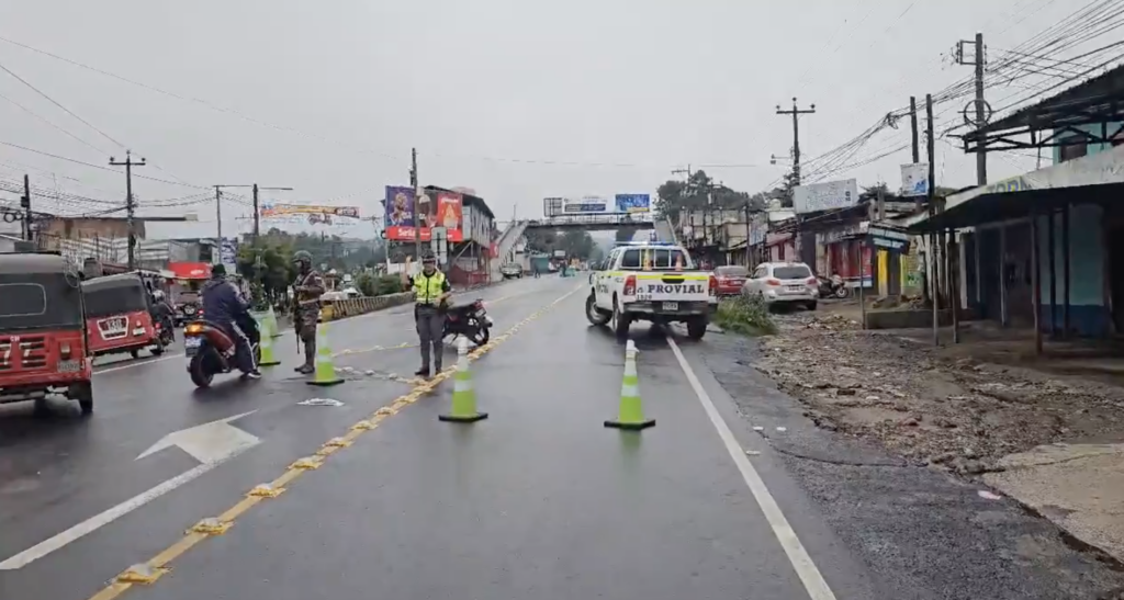 socavamiento en Km. 56 de ruta Interamericana