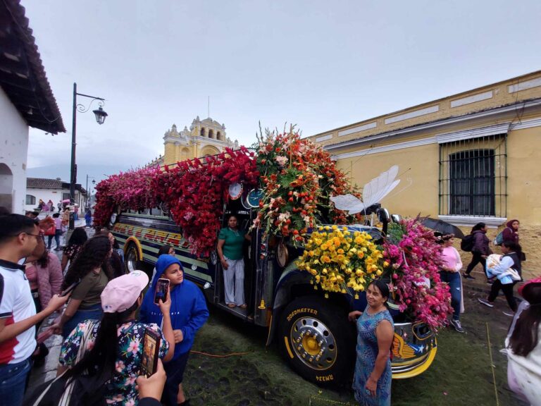 PNC continúa dando seguridad al Festival de las Flores 2