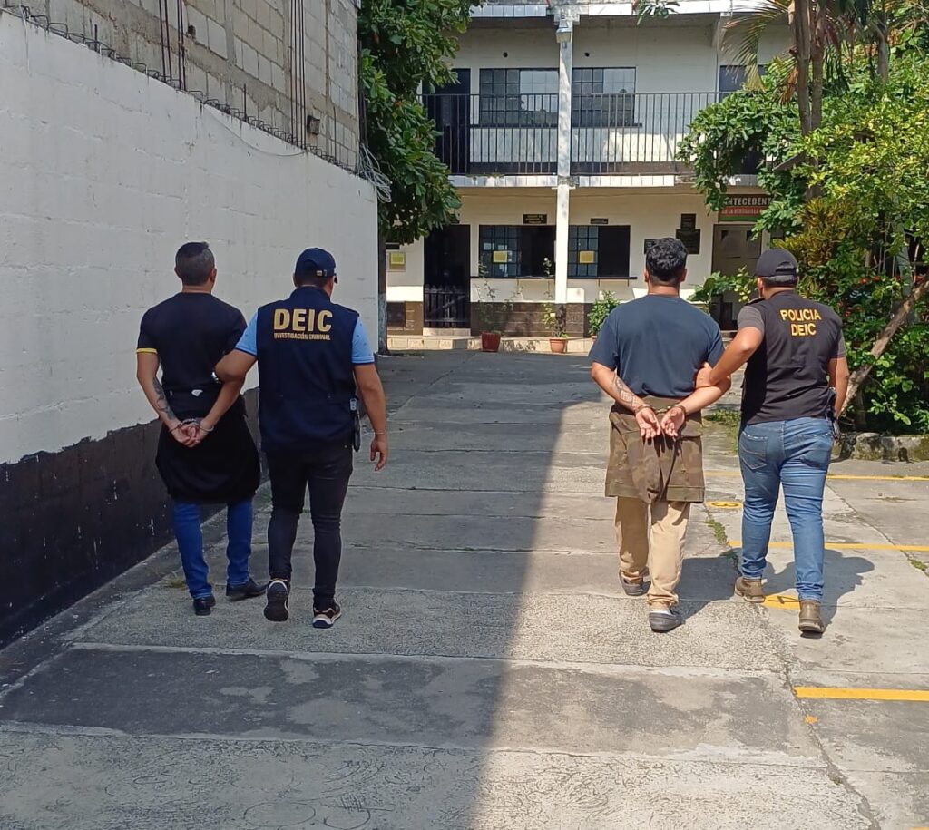 capturados por hurto de medicamentos del hospital de Amatitlán