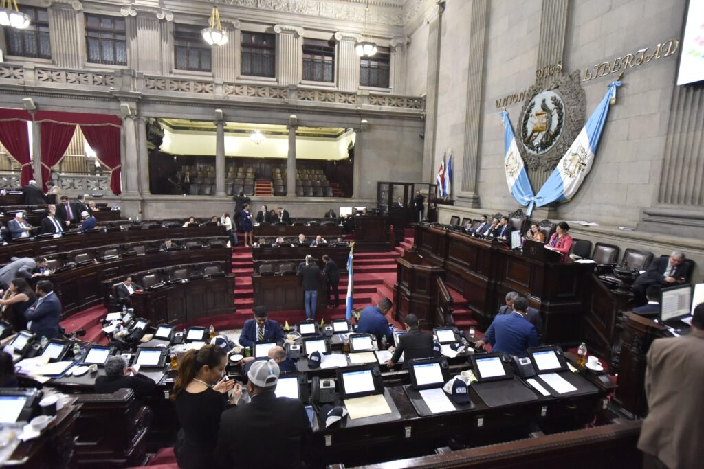 Congreso de Guatemala aprueba la Ley de Competencia