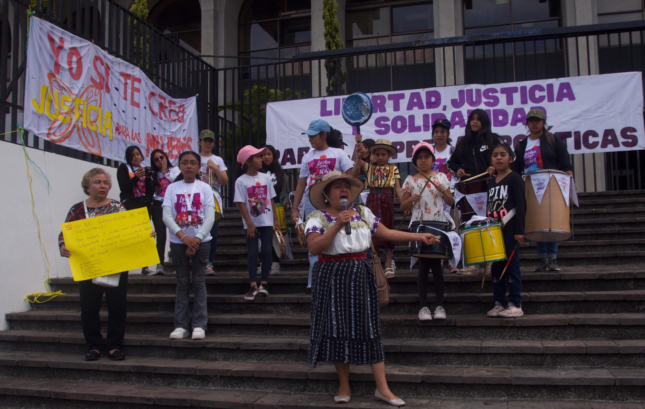 Protesta de la Coordinadora 25 de Noviembre para exigir justicia para las mujeres