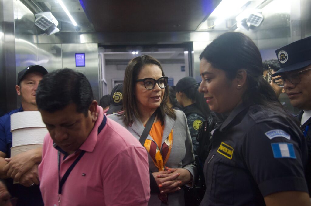 exvicepresidenta Roxana Baldetti llega a audiencia de extinción de dominio