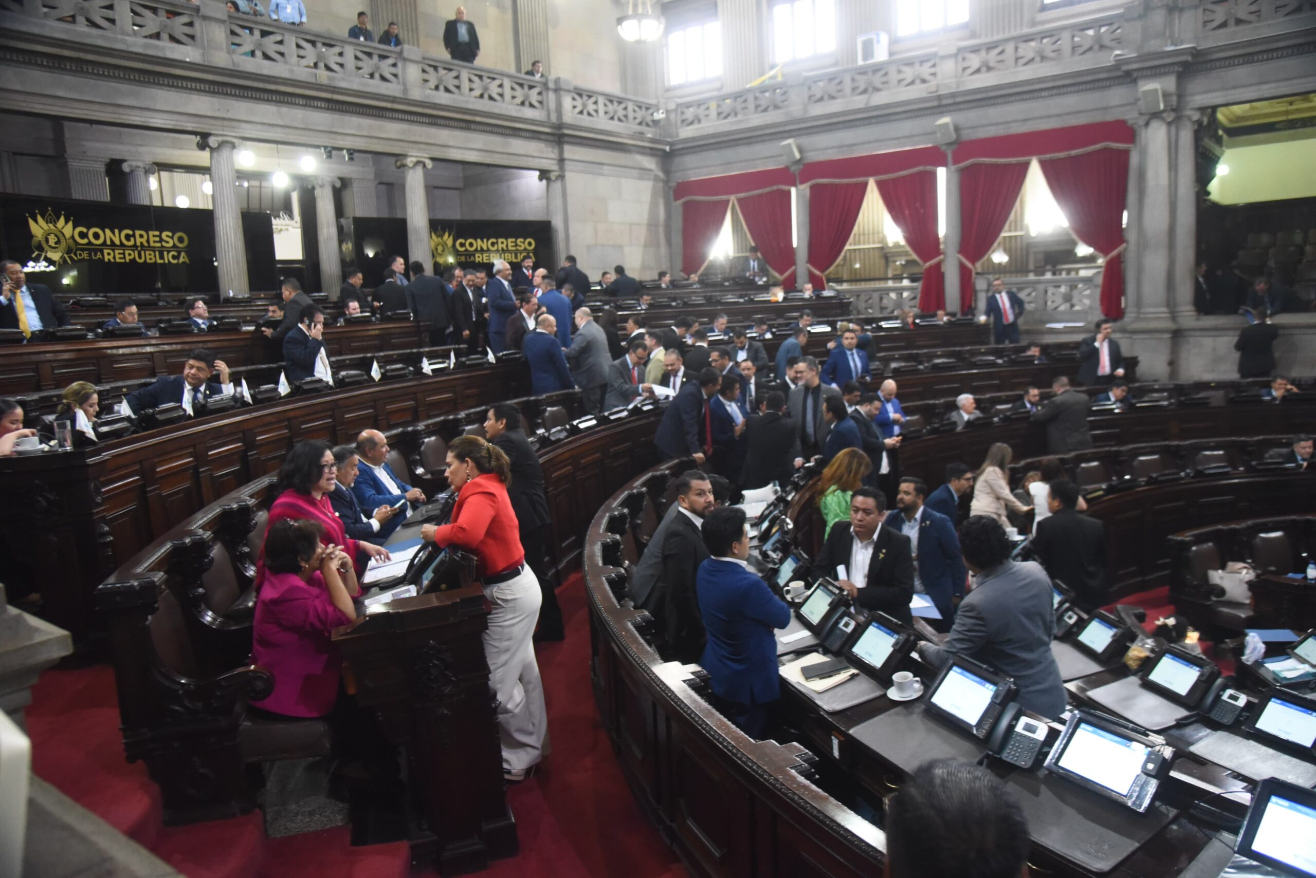 Congreso aprueba ley de infraestructura vial