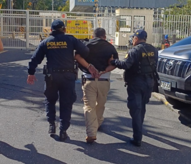 capturado por ataque armado contra contra dos personas en zona 9